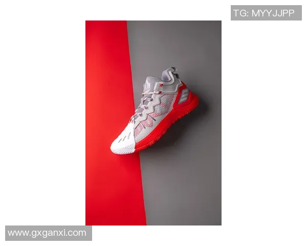 宝可梦联名篮球鞋闪耀登场引领潮流运动时尚新风尚